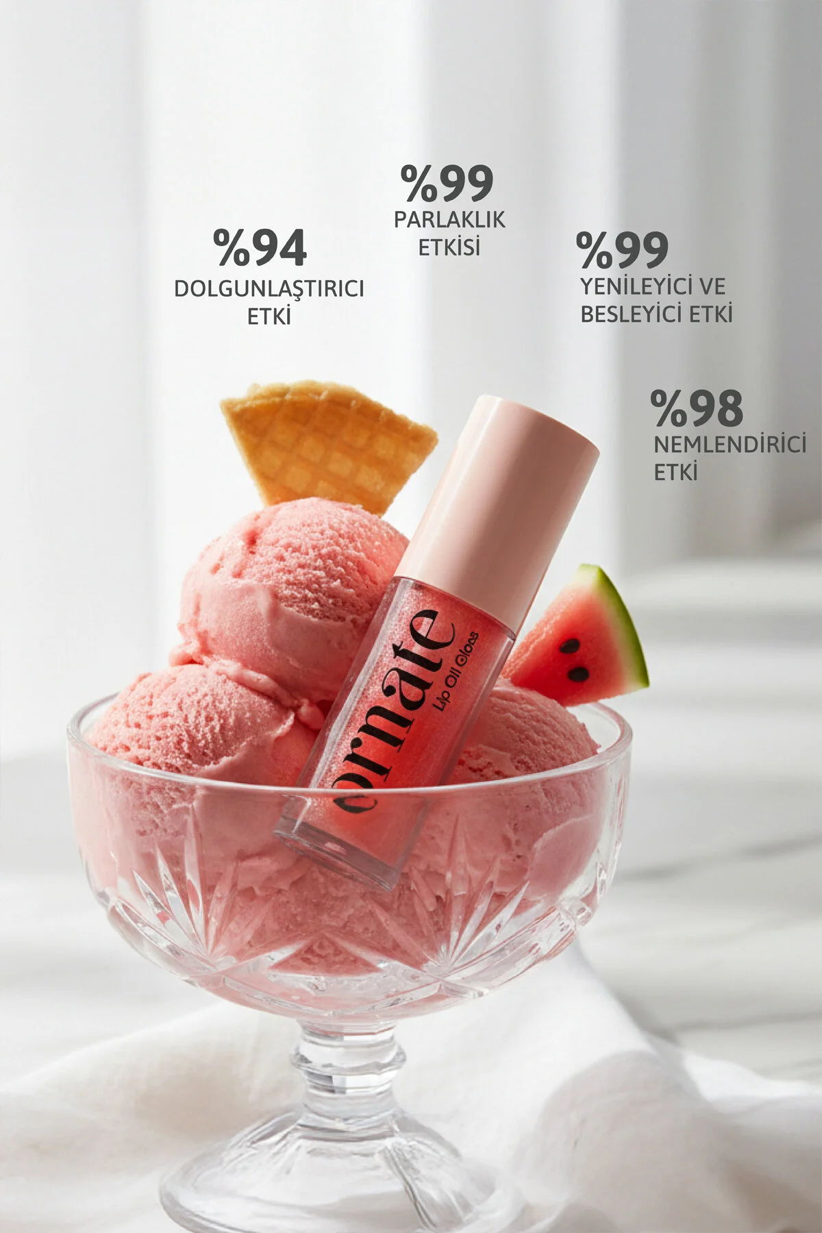 Watermelon Lip Oil Gloss Dolgunlaştırıcı Efekt, Nemlendirici, Parlatıcı Simli Dudak Yağı Karpuz 5 Ml Mercan Pembesi