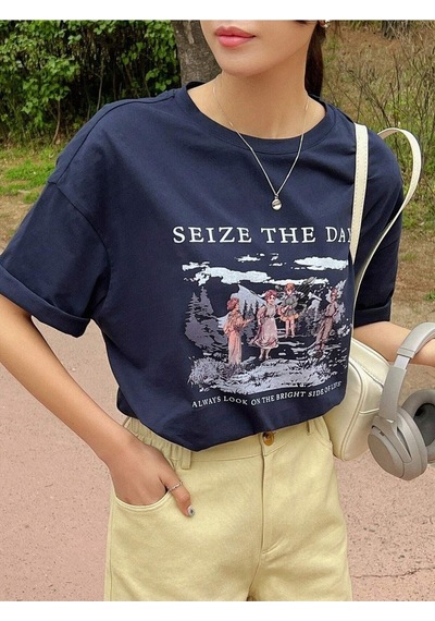 Flood Of Style Kadın Lacivert Seize The Day Baskılı Oversize T-shirt