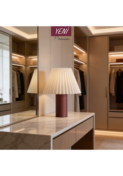 Sugı Masa Lambası: Modern Heykelin Işıkla Buluşması Bordo