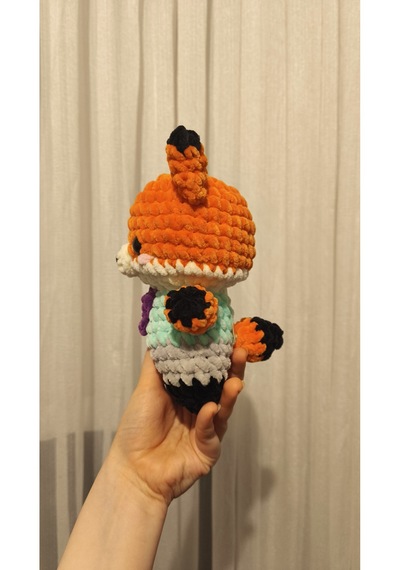 Nick El Yapımı Amigurumi Anahtarlık Örgü Peluş Figür 02 - Çok Renkli