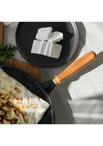 Nehir 36 CM Döküm Gözleme Tavası