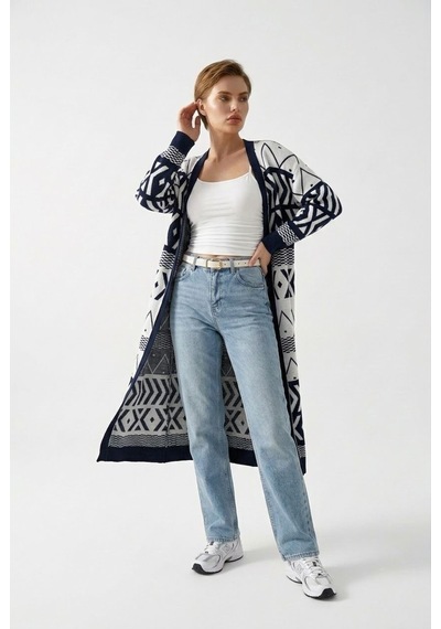 Neden Tekstil Kadın Oversize Triko Uzun Hırka Geometrik Desen - Beyaz-laci