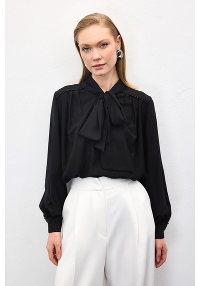 Sateen Aksesuar Detaylı Fularlı Bluz - Siyah-137039 Siyah