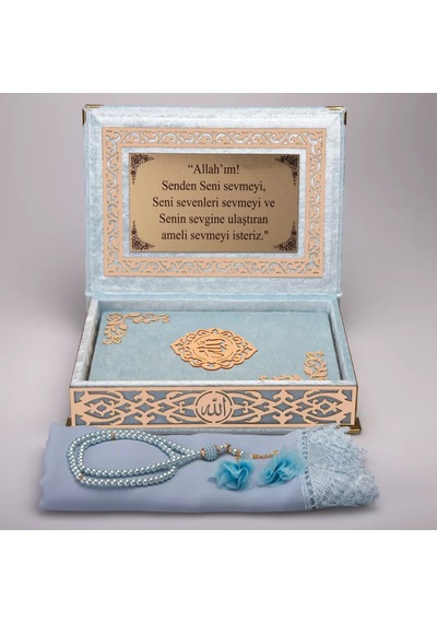 Şal + Tesbih + Kuran Hediye Seti Orta Boy, Şemslafzatullah, Gold Pleksi, Raşel Kutu, Bebe Mavi