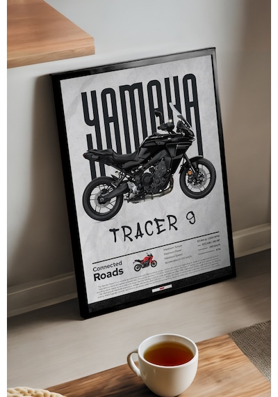 Yamaha Tracer 9 Siyah Ahşap Çerçeveli Poster, Dekoratif Motosiklet Duvar Tablosu