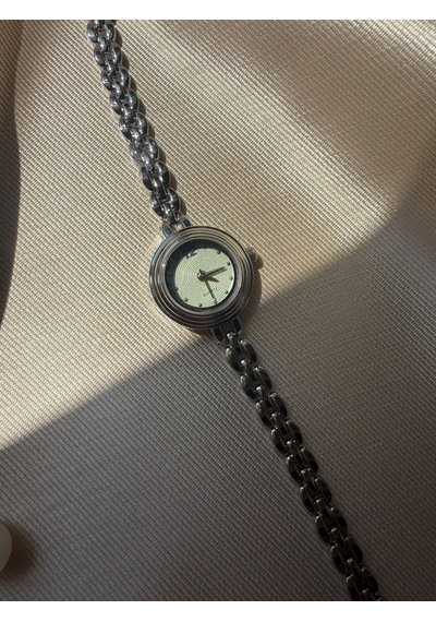 Retro Minimal Hasır Kordon Vintage Kadın Kol Saati Gümüş