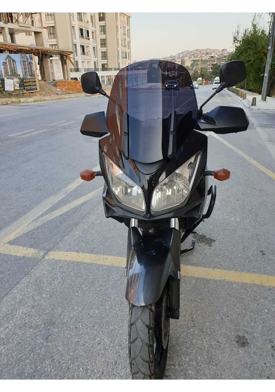 Motocam Suzuki V-strom Dl 650 Ön Cam 2004-2010 Model 45cm Siyah Renkli 4mm