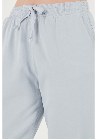 Lela Pamuklu Normal Bel Regular Fit Düz Paça Bayan Pantolon 668Yp42282S4 Buz Mavi
