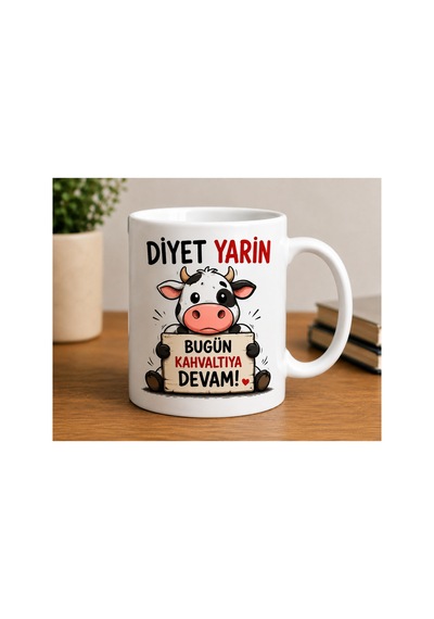 Diyet Yarın Bugün Kahvaltıya Devam Yazılı Sevimli İnek Tasarımlı Porselen Kupa Bardak Beyaz Beyaz