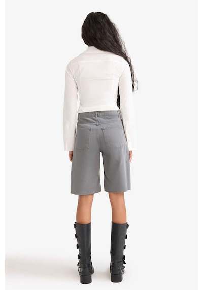 Defacto Normal Bel Kısa Paça Gabardin Bermuda Şort D0965AX24SMGR449 Gri