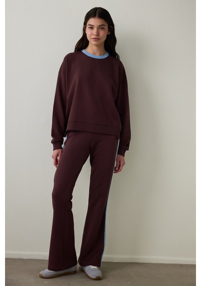 Penti Kahverengi Çiçek Desenli Yakalı Oversize Sweatshirt - Inspired by Flora