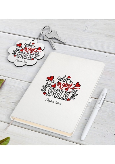 Kişiye Özel Yılın En Güzel Sevgilisi Beyaz Defter Kalem ve Anahta Beyaz