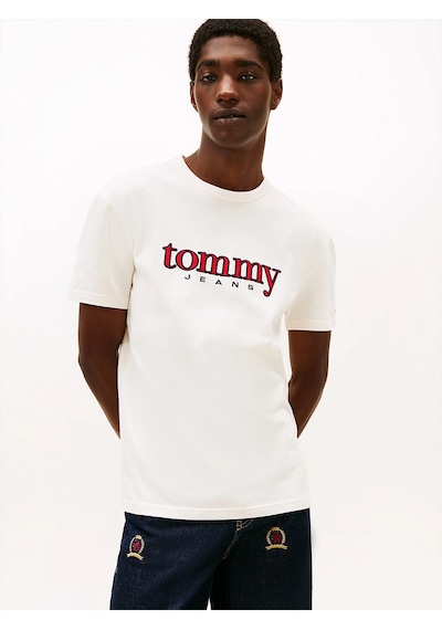 Tommy Hilfiger Tjm Normal Kesim Aplikeli Grafik Baskılı Erkek Beyaz T-shirt Dm0dm22719ybh Beyaz Tommy Hilfiger Tjm Normal Kesim Aplikeli Grafik Baskılı Erkek Beyaz T-shirt Dm0dm22719ybh Beyaz
