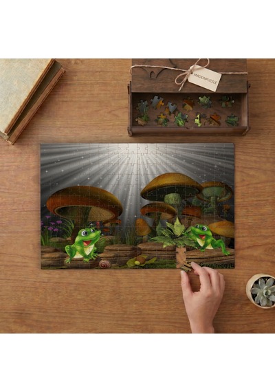 Sevimli Kurbağalar - Dev Mantarlar Tasarımı 240 Parça Ahşap Puzzle Ahşap Kutuda Mpy20450
