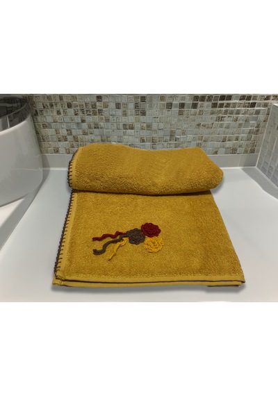 Çiçek Motifli, Kedi Tırnağı Oyalı, Yumuşak Dokulu Pamuklu Vücut Havlusu 70x130 Cm Sarı