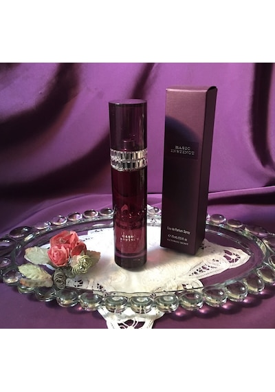 Victoria Secret Basic İnstinct Edp 75ml Kadın Parfüm Oryantal Çiçeksi