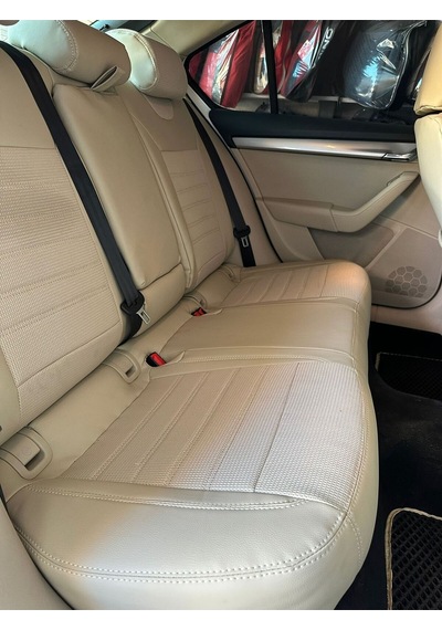 Skoda Octavia 2013-2016 Elegance-stayle Paket Yarı Deri Yarı Kumaş Araca Özel Dikim Koltuk Kılıfı