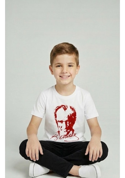 Nacar Store Erkek Çocuk Atatürk Baskılı T-shirt Ve Siyah Keten Pantolon Takım 23nisan 29ekim Özel Günler Siyah-beyaz