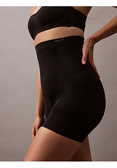 Calvin Klein Kadın Marka Logolu Toparlayıcı Günlük Kullanıma Uygun Siyah Külot Lv00qf8119 Ub1 Calvin Klein Kadın Marka Logolu Toparlayıcı Günlük Kullanıma Uygun Siyah Külot Lv00qf8119 Ub1
