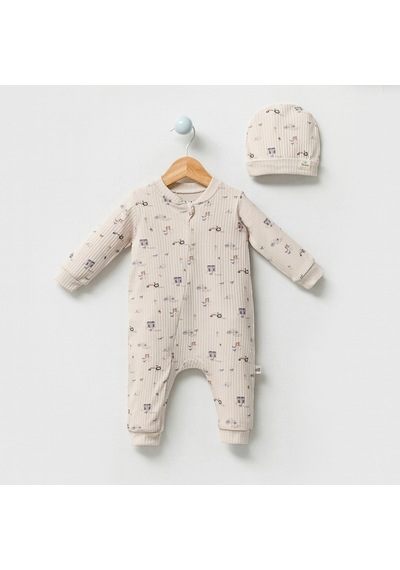 By Bubbles Çiftçi Desen Şapkalı Erkek Bebek Tulum Bej