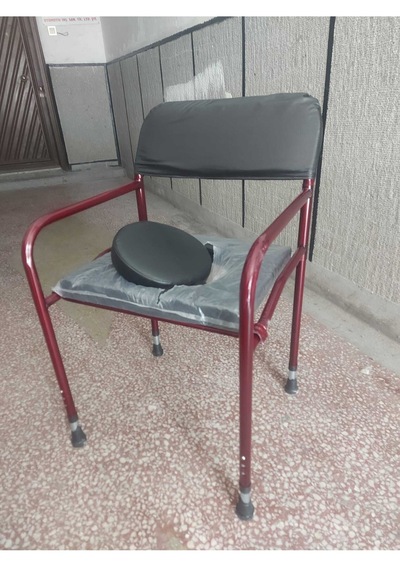 Tuvalet Sandalyesi Katlanır Derili