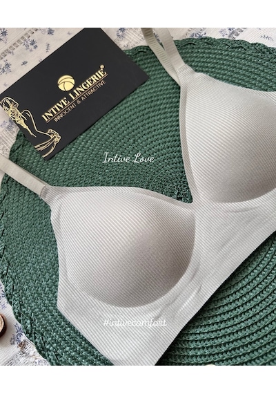Softease V Yaka Balensiz Dikişsiz Lazer Kesim Rahat Soft Kumaştan Pudra
