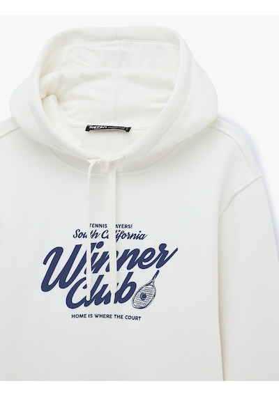 Koton Regular Fit Uzun Kollu Kanguru Şardonlu Cepli Kapşonlu Baskılı Sweatshirt Beyaz 7wam70032mk