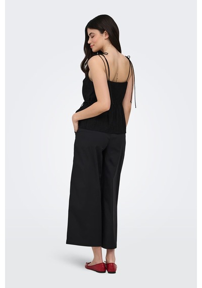 Only Onlnele Regular Fit V Yaka Bağlama Detaylı İnce Askılı Bluz Bluz 15370325 Siyah