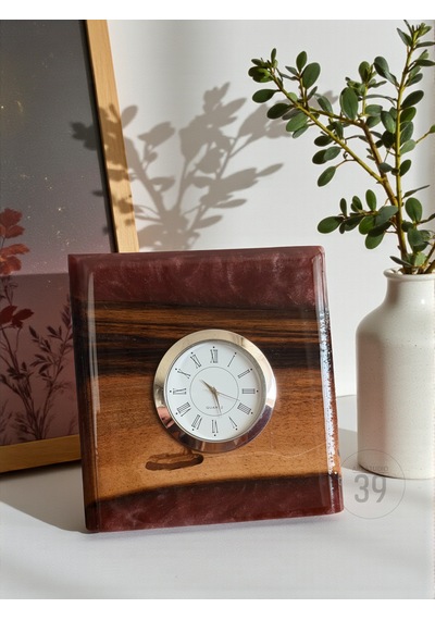 Classic Ceviz & Epoksi Masa Saati Gümüş Kaplama Quartz Mekanizma El Yapımı Tasarım 15x15 Cm / 20x20 Cm Bakır