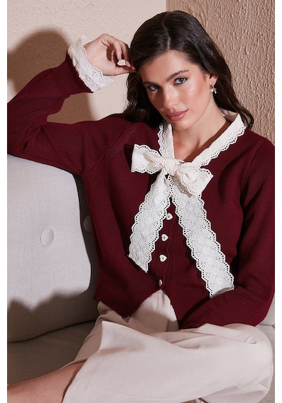 Lela Premium Dantelli Bağlamalı Yaka Regular Fit Düğmeli Triko Bayan Hırka 680Hi00251 Bordo