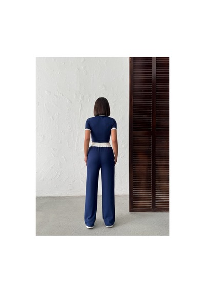 Evoa Kadın Lacivert Biye Detaylı Bisiklet Yaka Bluz & Bol Paça Pantolon Takım Lacivert Lacivert Evoa Kadın Lacivert Biye Detaylı Bisiklet Yaka Bluz & Bol Paça Pantolon Takım Lacivert Lacivert