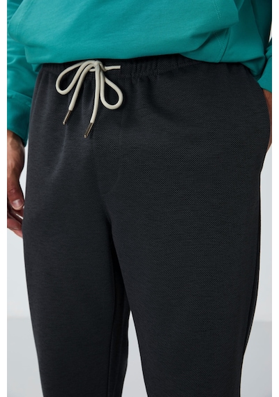 Tommy Life Koyu Gri Yüzeyi Dokulu Standart Fit Erkek Eşofman Alt - 82156 Koyu Gri