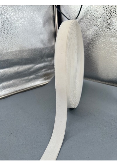 2 Cm Düz Kadife-5 Metre-beyaz