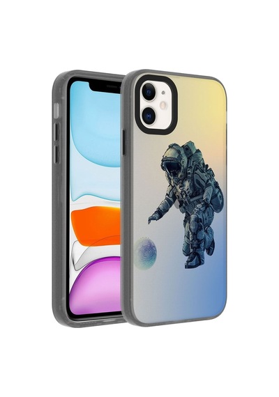 Apple Uyumlu iPhone 11 Kılıf Desenli Zore Dragon Sert Kapak Astronot