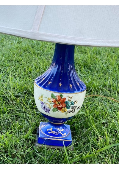 Çiçek Motifli Porselen Abajur 57 CM