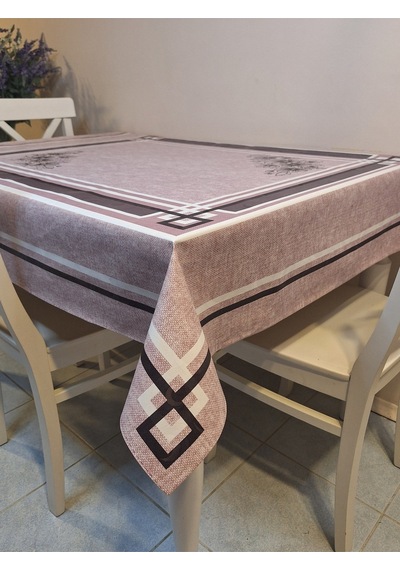Dora Pano Elyaf Tabanlı Pvc Muşamba - Desenli Silinebilir 120 X 140 Hazır Masa Örtüsü Pembe