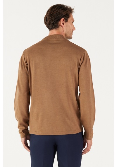 AC&Co / Altınyıldız Classics Erkek Vızon Standart Fit Normal Kesim Yarım Balıkçı Yaka Triko Kazak Vizon AC&Co / Altınyıldız Classics Erkek Vızon Standart Fit Normal Kesim Yarım Balıkçı Yaka Triko Kazak Vizon