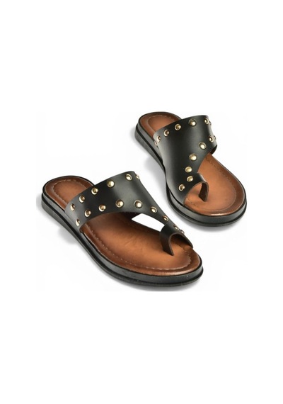 Fox Shoes Y390450403 Siyah Hakiki Deri Zımba Detaylı Kadın Terlik
