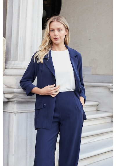 Jument Kadın İpeksi Dokulu Modal Kumaş Yakalı Cep Kapaklı Oversize Salaş Blazer Ceket-lacivert Jument Kadın İpeksi Dokulu Modal Kumaş Yakalı Cep Kapaklı Oversize Salaş Blazer Ceket-lacivert
