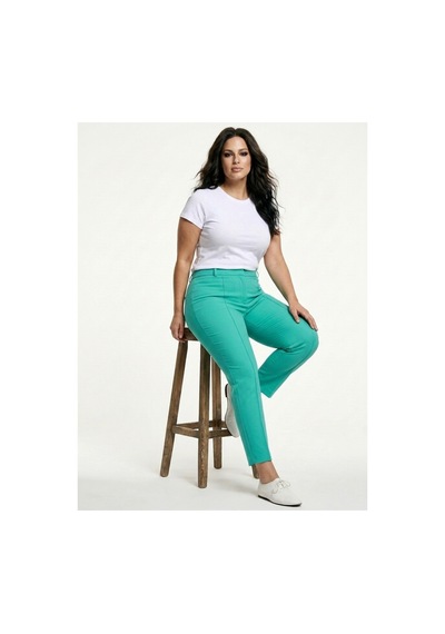 Hanezza Büyük Beden Yüksek Bel Önden Dikişli Slim Fhit Bilek Boy Pantolon Benetton - 5553126 Benetton Hanezza Büyük Beden Yüksek Bel Önden Dikişli Slim Fhit Bilek Boy Pantolon Benetton - 5553126 Benetton