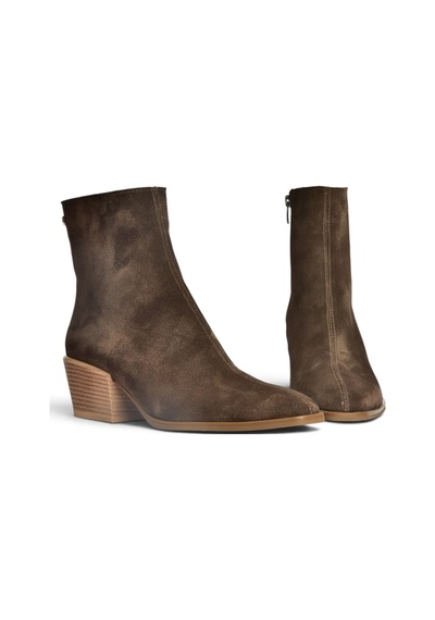 Fox Shoes Z654037561 Kahverengi Hakiki Deri Süet Alçak Topuklu Western Kadın Bot