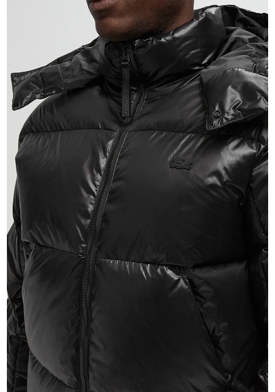 Lacoste Relaxed Fit Down Fill Mens Jacket Çıkarılabilir Kapüşonlu Rahat Kesim Suya Dayanıklı Erkek Kaz Tüyü Mont Siyah Siyah