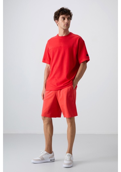 Tommy Life Fiesta Pamuklu Kalın Yüzeyi Dokulu Oversize Fit Basic Erkek T-shirt - 88340 Kirmizi Tommy Life Fiesta Pamuklu Kalın Yüzeyi Dokulu Oversize Fit Basic Erkek T-shirt - 88340 Kirmizi