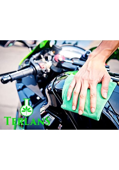 Terlans Motosiklet Temizleyici Parlatıcı Hızlı Cila Boyalı Alan & Plastik Aksam Parfümlü 500 Ml Sprey + Mikrofiber Bez
