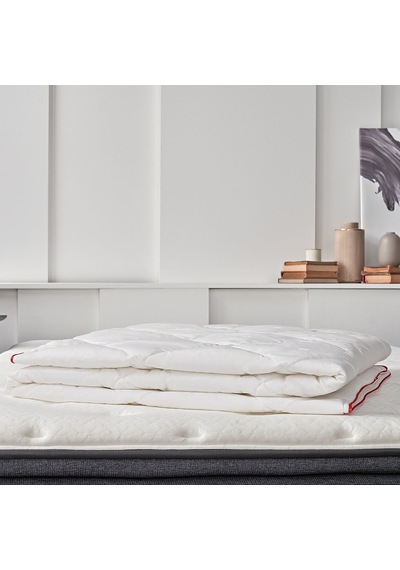 Yataş Bedding Dacron® 95 Yorgan 200 Gr. Çift Kişilik Xl Beyaz