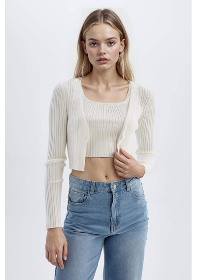 Defacto Regular Fit Crop Düğmeli V Yaka Triko Hırka A2076AX24SP Ekru
