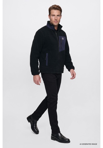 Wrangler Erkek Regular Fit Dik Yaka Tam Fermuarlı Cepli Sherpa Sweatshirt Polar Mont-w2620003 Siyah Wrangler Erkek Regular Fit Dik Yaka Tam Fermuarlı Cepli Sherpa Sweatshirt Polar Mont-w2620003 Siyah