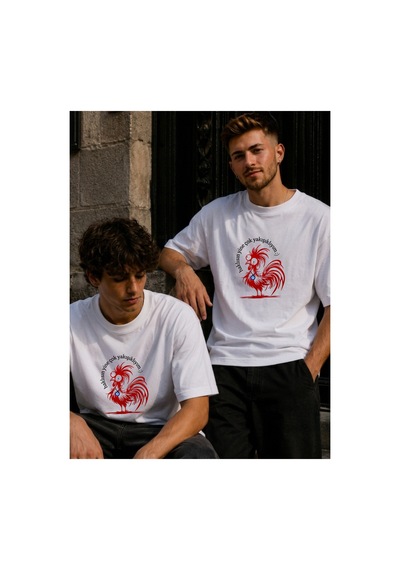 Qmen Style Unisex Beyaz Oversize Baskılı T-shirt Espirili Horoz Baskılı %100 Pamuk