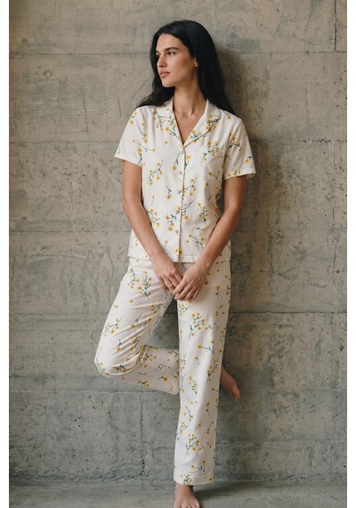 V Yaka Düğmeli Casual Çok Renkli Pijama Takımı