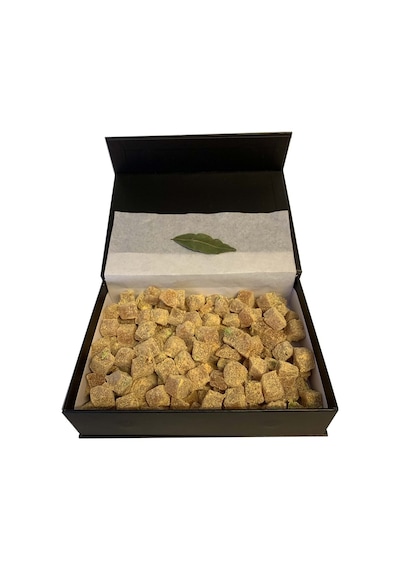 Bodrum Yadigarı Şeker İlavesiz Mandalin Küpleri Antep Fıstıklı 750 G